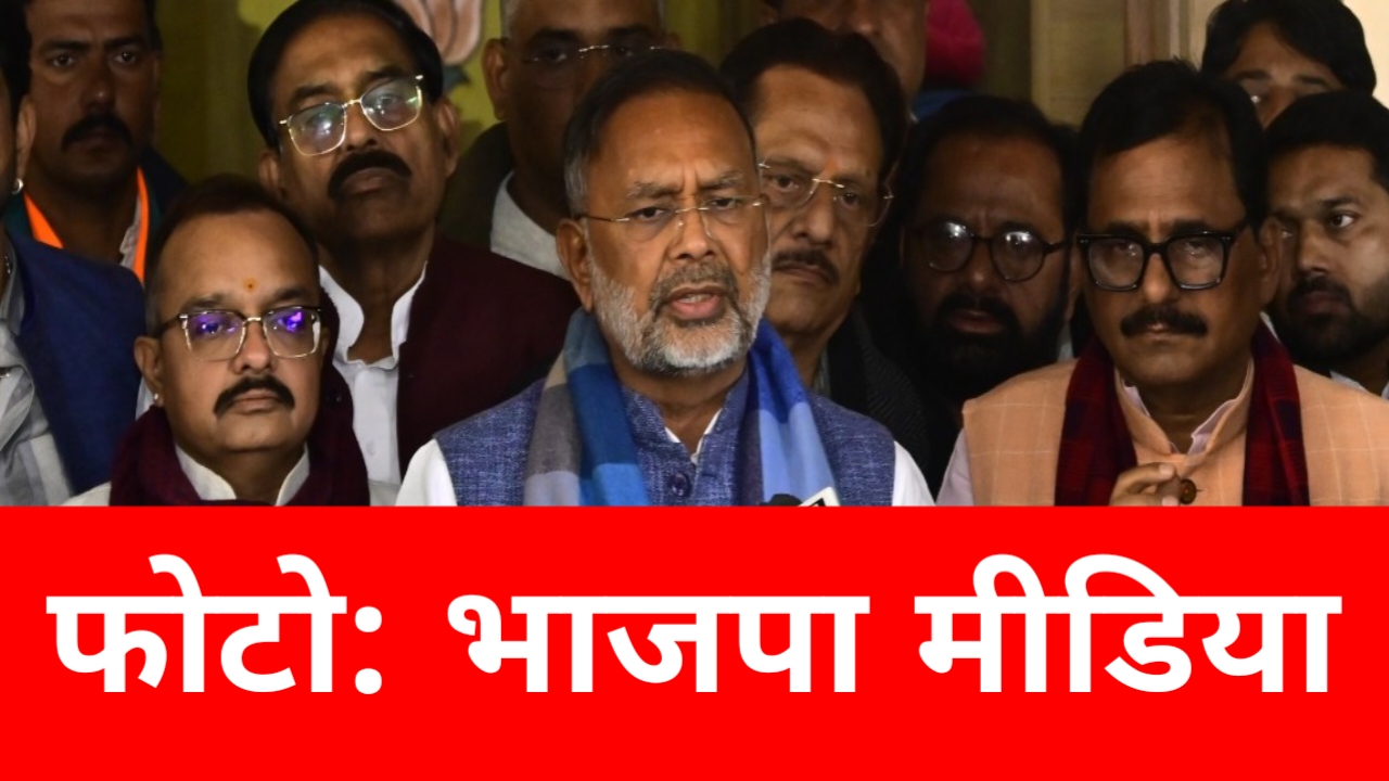 जयपुर में कार्यकर्ता सुनवाई कार्यक्रम में ऊर्जा मंत्री हीरालाल नागर